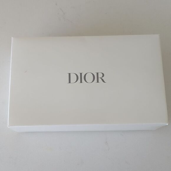 NEW Christian Dior Cosmetic Bag - Picture 3 of 8